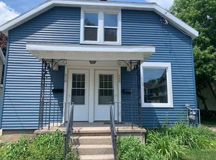 510 S 7th St, Marquette, MI 49855