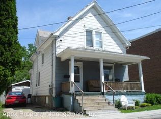 1218 Saint James Ct, Madison, WI 53715