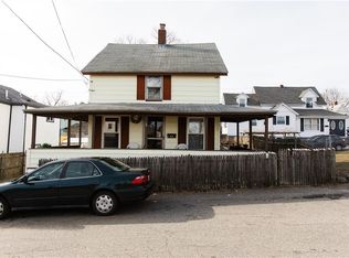 17 Borden St, Riverside, RI 02915