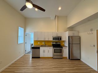 249 S 49th St #410, Philadelphia, PA 19139