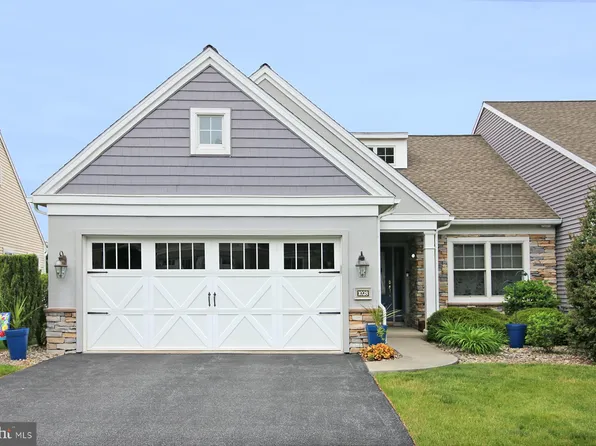 1028 English Dr #U-0329, Lebanon, PA 17042