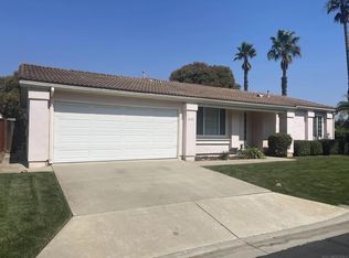 2101 Savona Ct, Vista, CA 92084