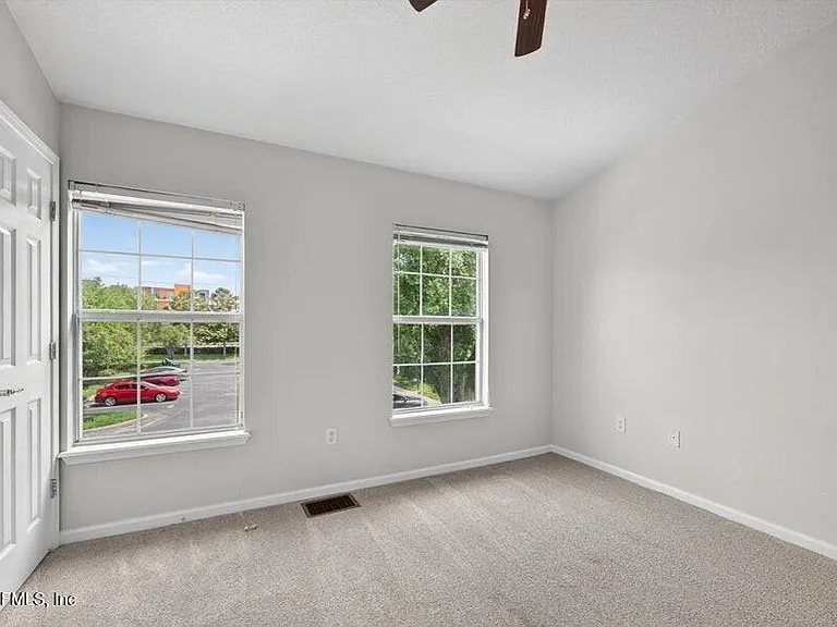 8098 Summer Palm Ct — Photo 9
