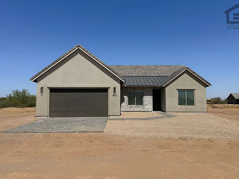 18152 W Morning Vista Ln — Photo 1
