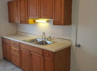 9501 Ramona Blvd, Cleveland, OH