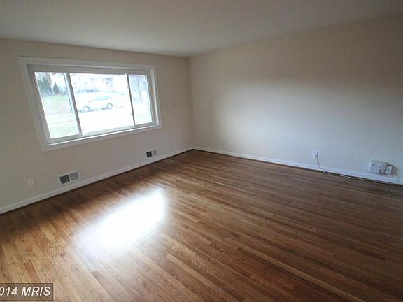5th image of 4809 Ertter Dr