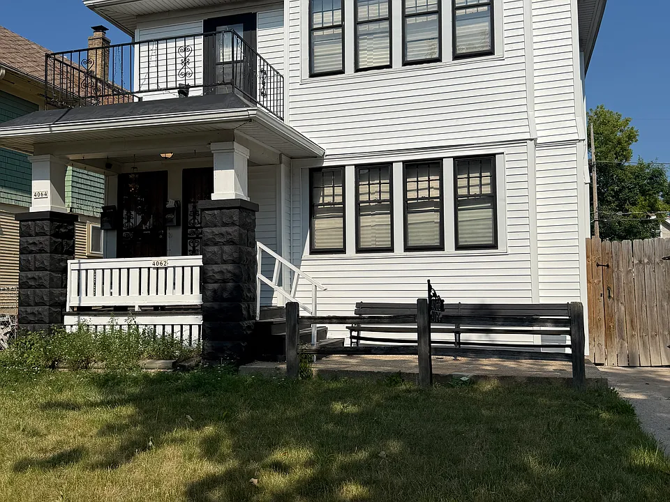 4062 N 25th St #2-64