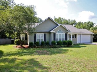 141 Saint Clair Dr, Leesburg, GA 31763