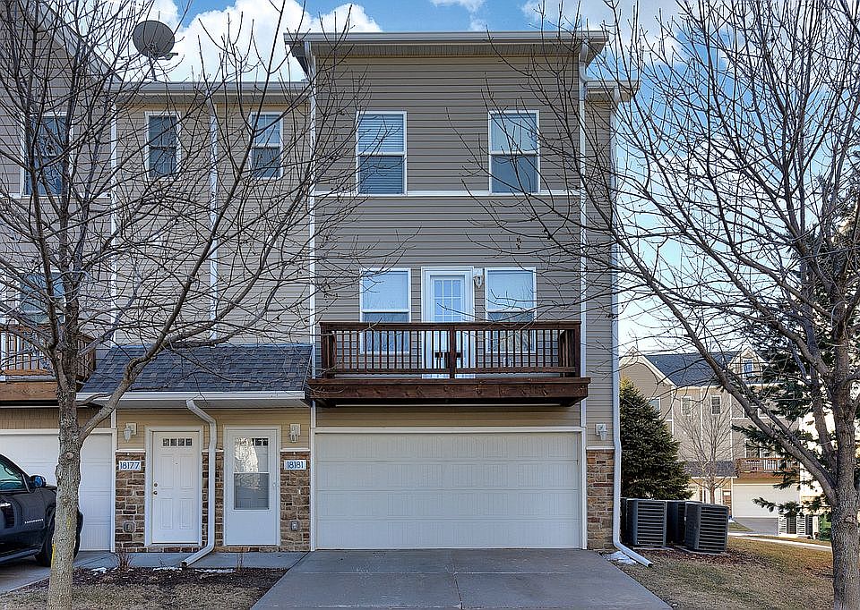 1st image of 18181 Hayes Ct