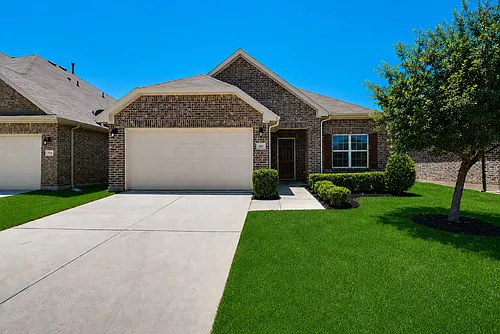 800 Bird Creek Dr Photo 1