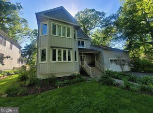 9820 Rosensteel Ave, Silver Spring, MD 20910