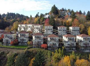 410 NW Uptown Ter APT 4B, Portland, OR 97210