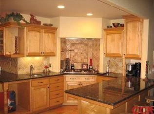 7920 Creston Rd, Paso Robles, CA 93446