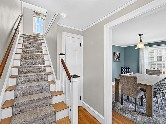 3rd image of 87 Miller Ave