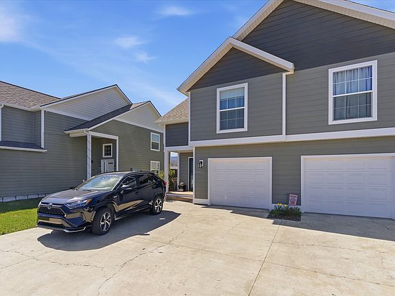 2nd image of 34 Muskrat Dr