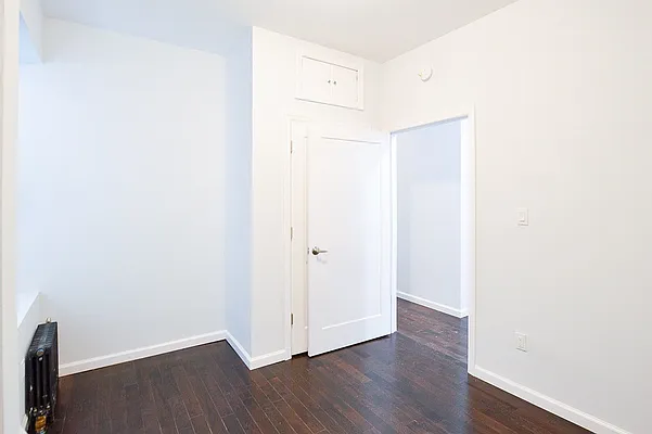 Rented by Clove Realty LLC | media 30