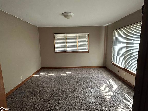 4th image of 338 N Crawford St