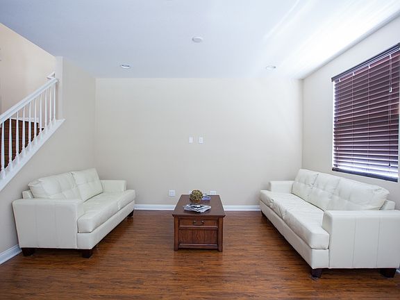 5th image of 118 Millsweet Ct