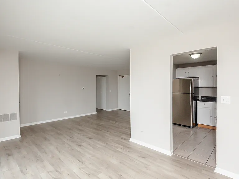 1460 Fairlane Dr #414 — Photo 3