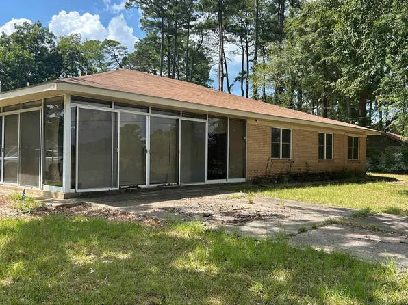 104 Falls St, Monticello, AR 71655