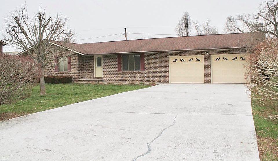 1st image of 2329 Brandon Ln