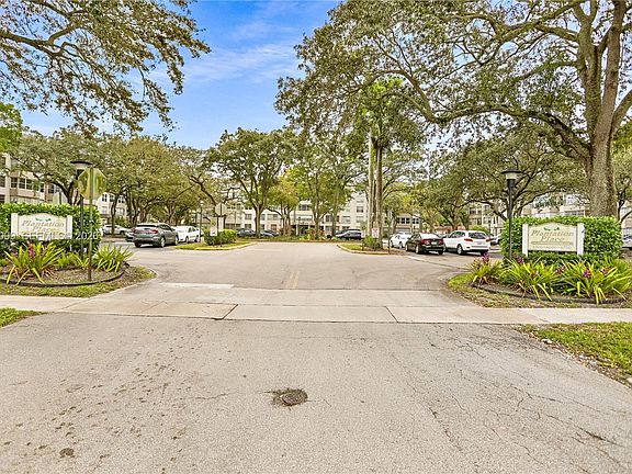 5th image of 6600 Cypress Rd APT 105