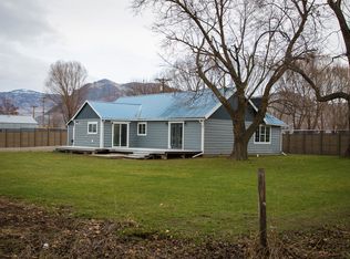 89 Chesaw Rd, Oroville, WA 98844