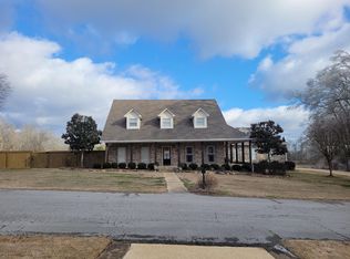 104 Redpoll Dr, Tupelo, MS 38804