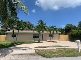 368 SW 64th Ter, Margate, FL 33068
