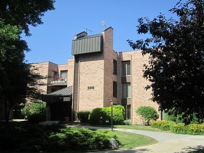 1st image of 3916 N Oakland Ave Unit 128
