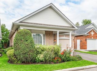 24 Beechlawn Blvd, Guelph, ON N1G 4X7