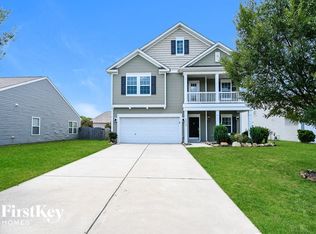 10616 Kempsford Dr, Charlotte, NC 28262