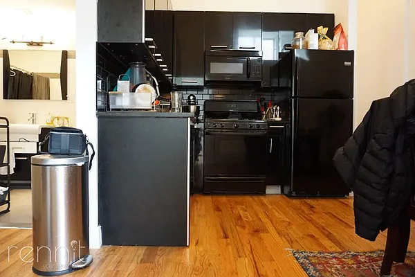 Rented by Rennit Inc. | media 19