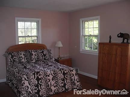 2nd Bedroom