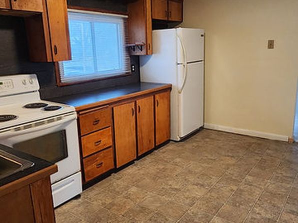 29 N Maple St #2-R