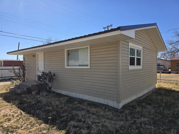113 W Cedar St, Denver City, TX 79323