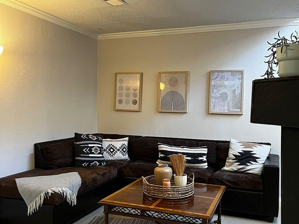 1st image of 855 Dublin Dr APT A