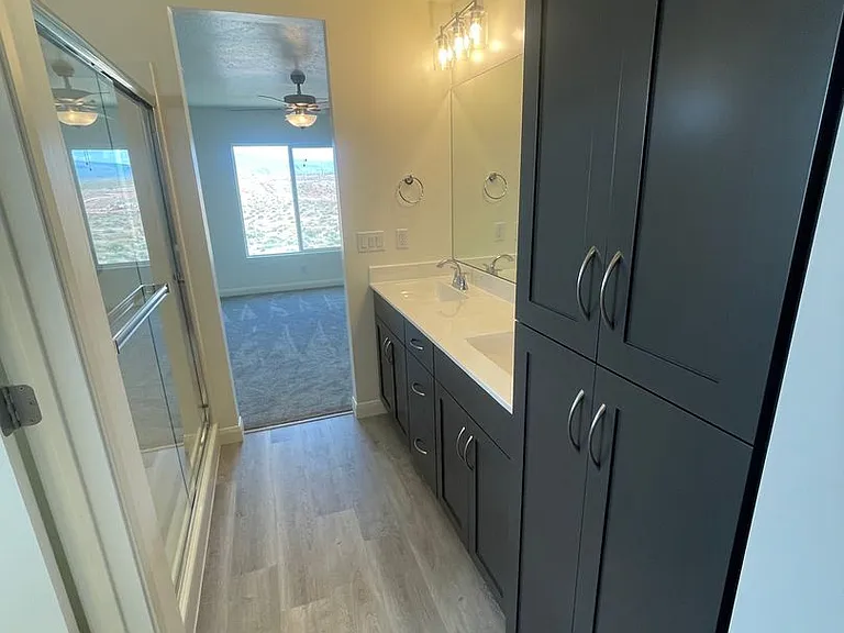 1396 E White Hollow Ln — Photo 10