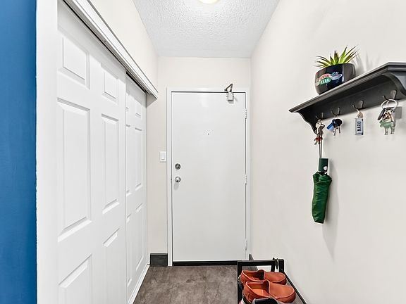 5th image of 10160 114th St NW #230
