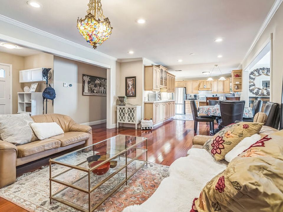 1st image of 1657 Parkside Ave