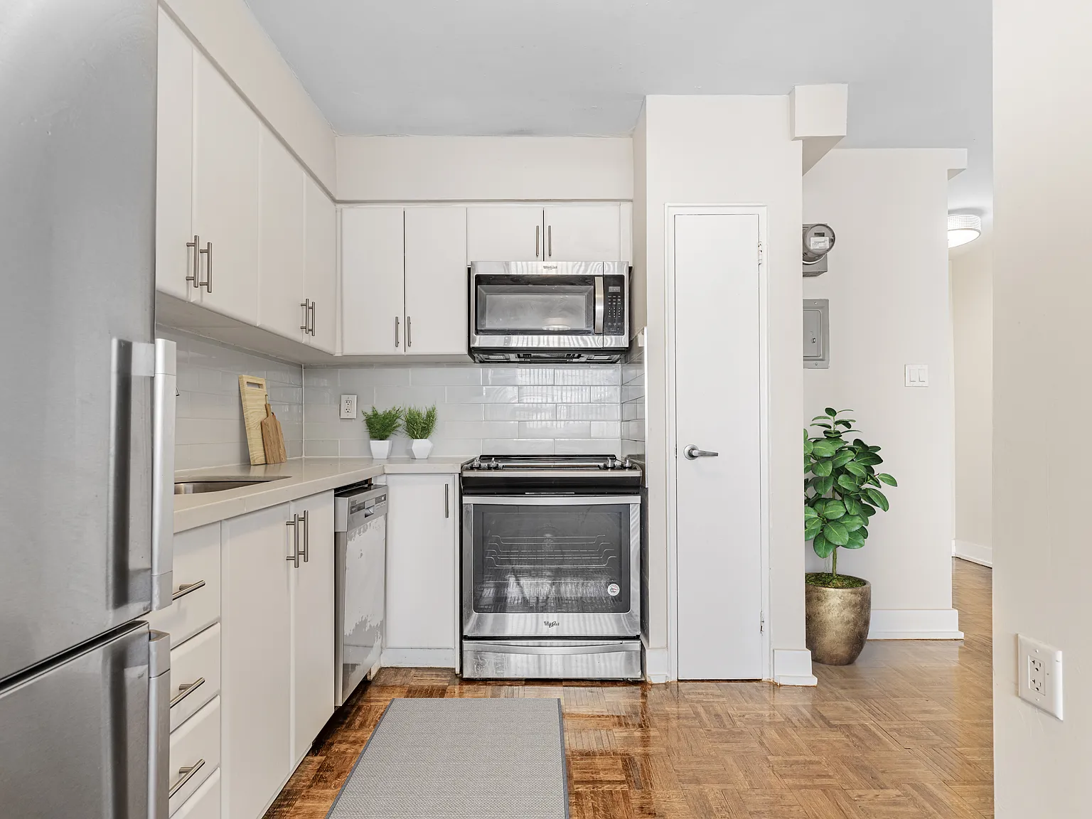 1154 Wilson Avenue — Photo 1