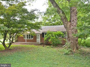 641 Hempfield Hill Rd, Columbia, PA 17512