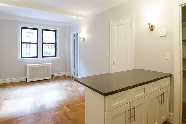 Rented by Prime City Listings LLC | media 4