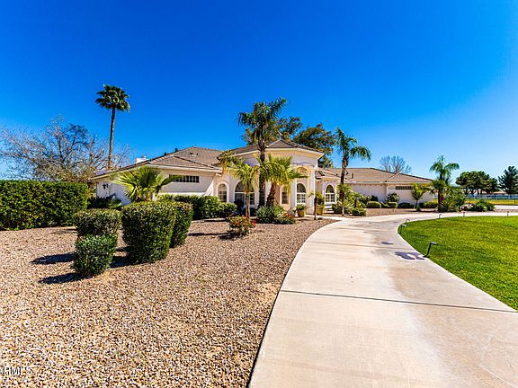 2nd image of 39899 N CREEKSIDE Road