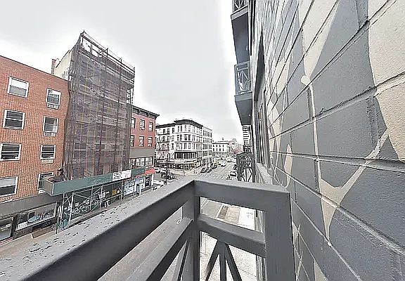 5th image of 324 Grand St #4B