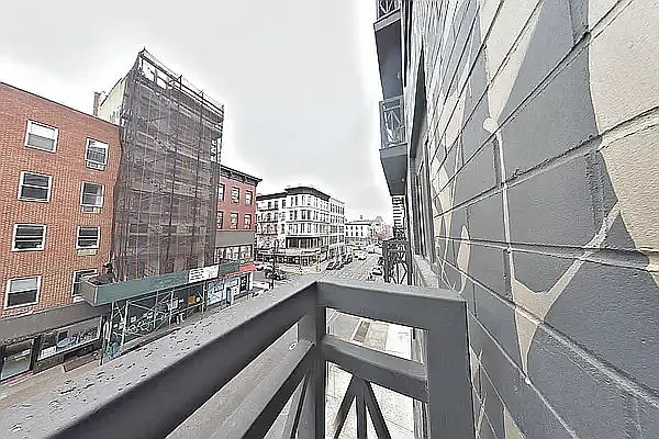 324 Grand St #3B — Photo 3