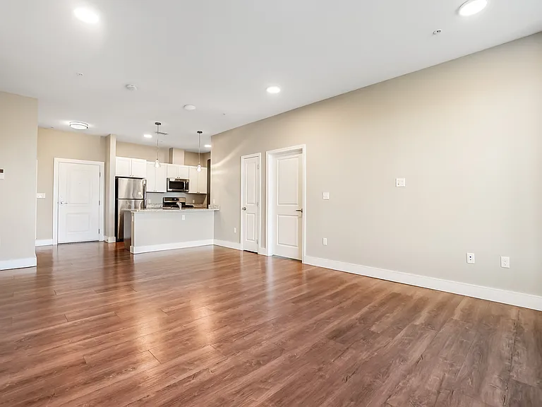 River Rock Residence — Photo 15