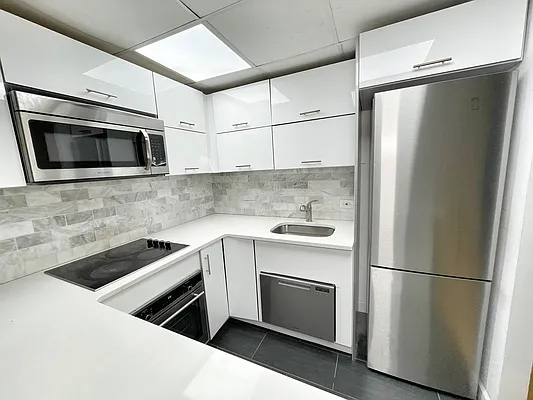 Rented by Corcoran | media 2