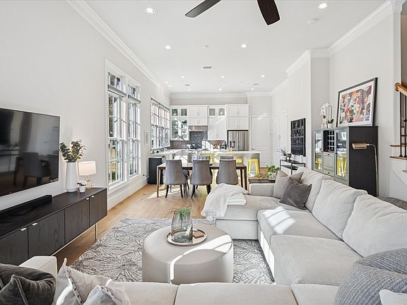 4th image of 14983 Oak St