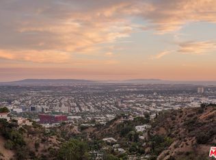 2091 Sunset Plaza Dr, Los Angeles, CA 90069